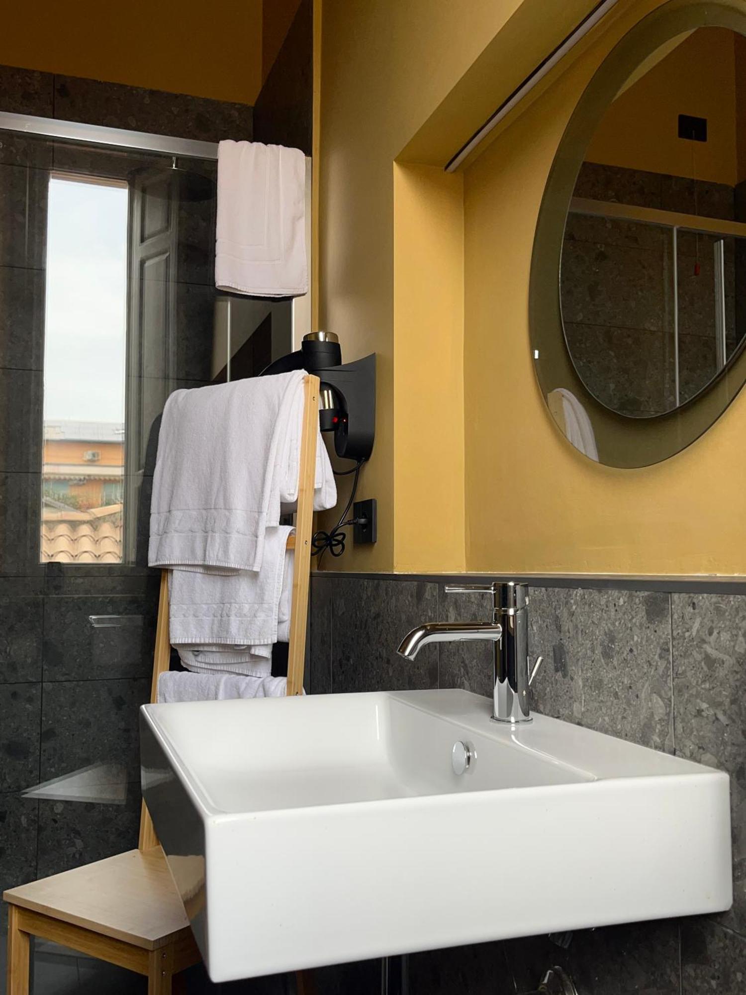 Clemente Rooms Пескара Экстерьер фото